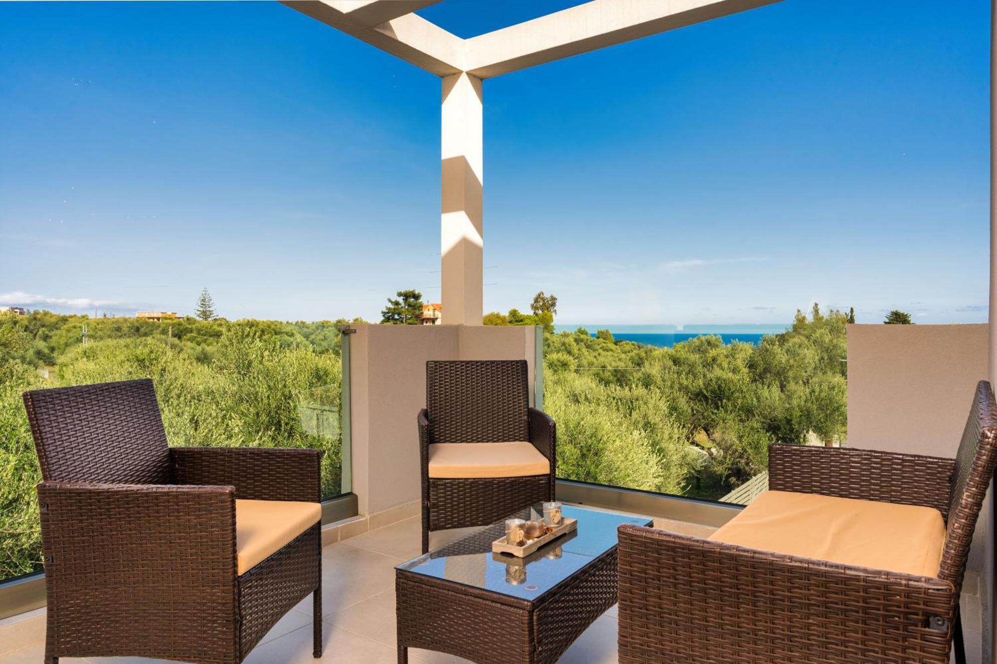 Valeria Private Villa Plános Exteriör bild