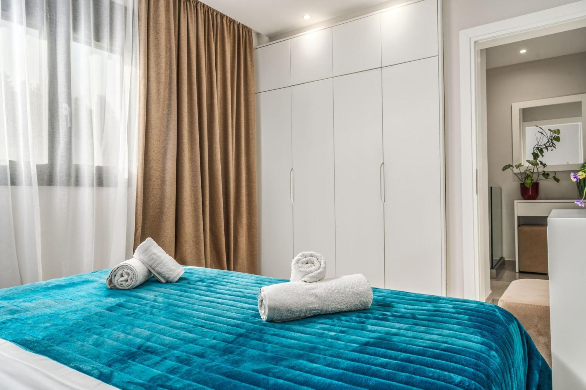 Valeria Private Villa Plános Exteriör bild